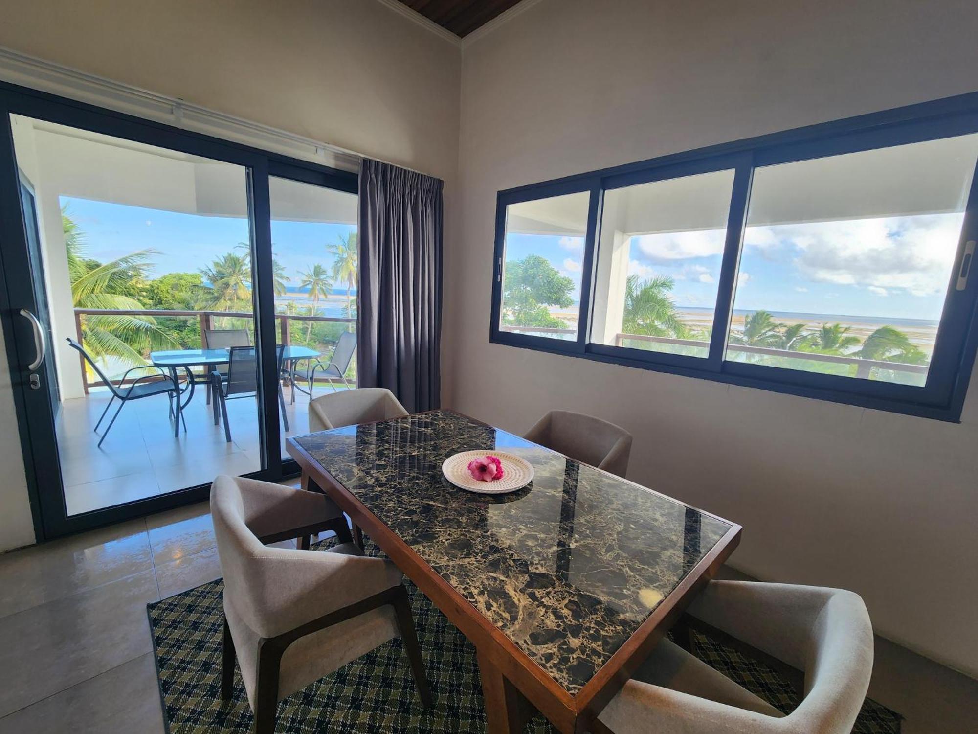 Ramada Suites By Wyndham Seafront Coral Coast Korotogo Exterior foto